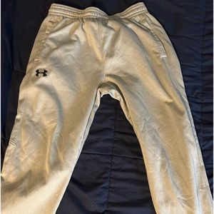 Under Armour light grey sweats size Large